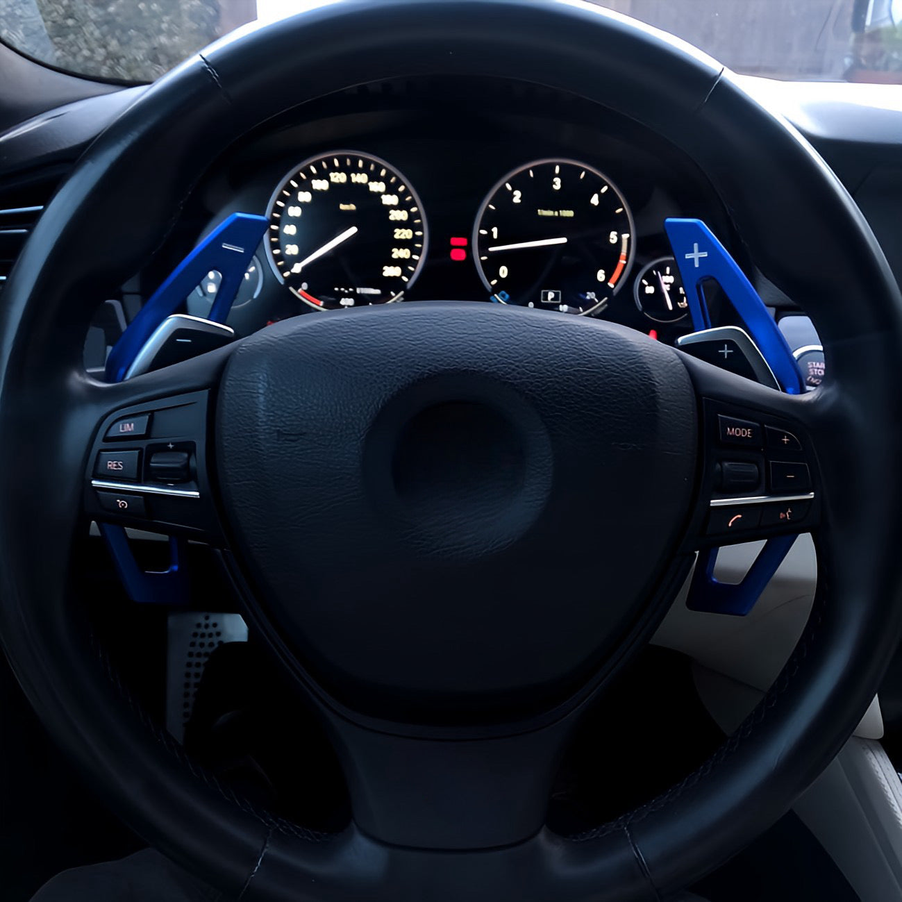 Performance Alu Schaltwippen / Paddles blau - passend für BMW F20 F21 F45 F22 F23 F46 F30 F31 F34 F32 F33 F36 F10 F11 F07 F12 F06 F13 X1 F48 X2 F39 X3 F25 X4 F26 X5 F15 X6 F16