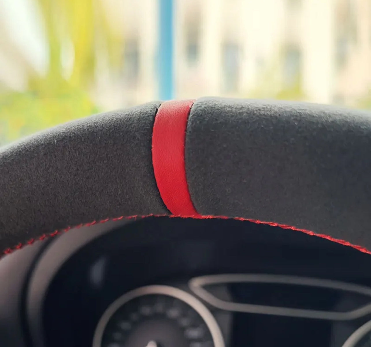 Performance Lenkradbezug - Alcantara + perforiertes Leder + 12 Uhr Markierung rot - passend für BMW E46 E39