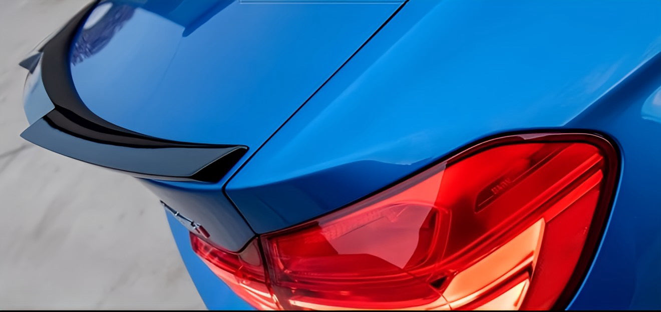 Performance Spoiler passend für BMW F30 F35 F80 - Schwarz Hochglanz