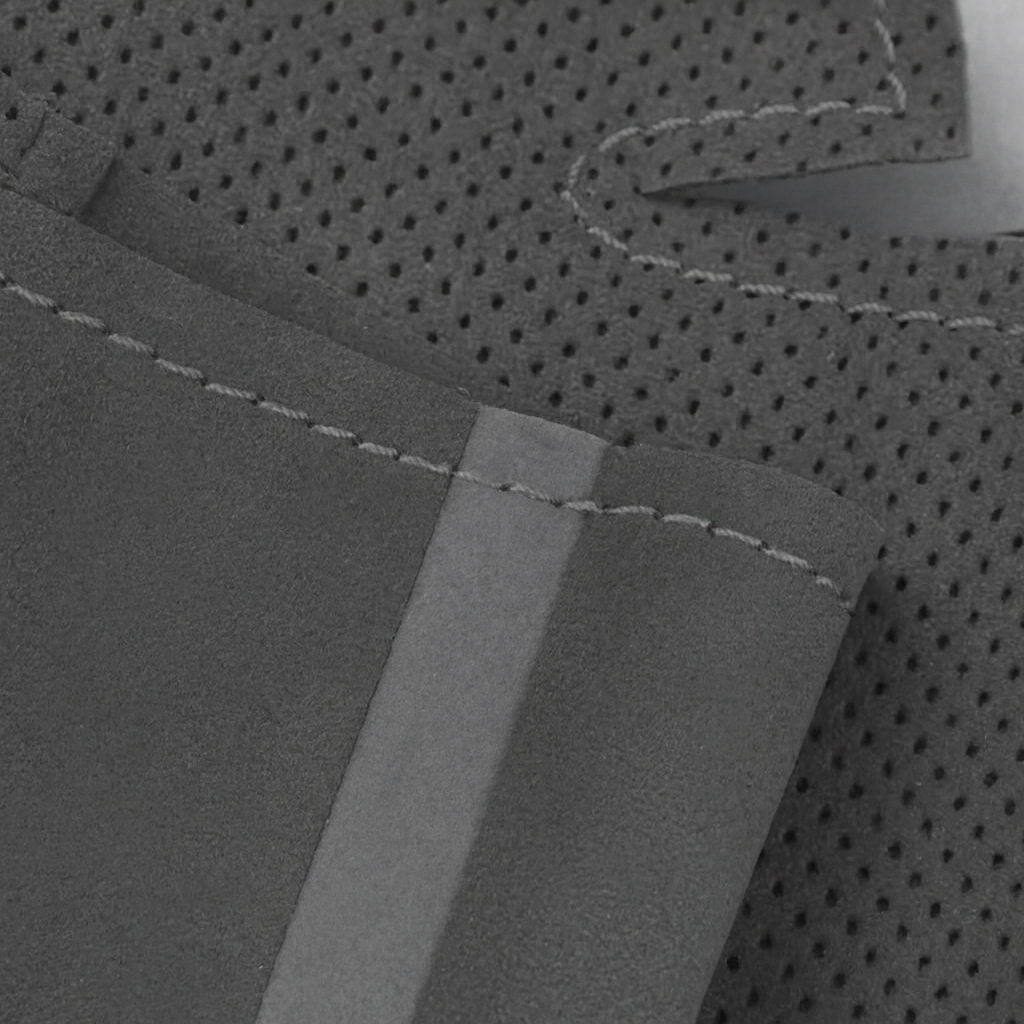 Performance Lenkradbezug - Alcantara perforiert + 12 Uhr Markierung grau - passend für BMW F20 F21 F45 F22 F23 F46 F30 F31 F34 F32 F33 F36 F10 F11 F07 F12 F06 F13 X1 F48 X2 F39 X3 F25 X4 F26 X5 F15 X6 F16