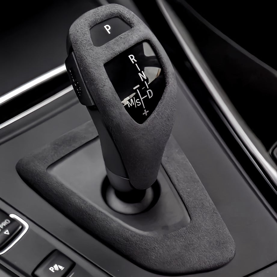 Performance Wahlhebelcover - Alcantara - passend für BMW F20 F21 F22 F23 F30 F31 F34 F35 F32 F33 F36 F07 F10 F11 F18 F06 F12 F13 F15 F16 F25 F26