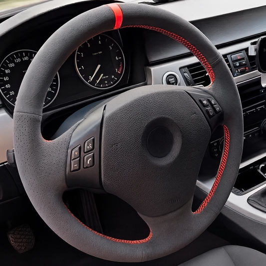Performance Lenkradbezug - Alcantara perforiert mit 12 Uhr Markierung rot - passend für BMW E90 E91 E92 E93 E81 E82 E87 E88