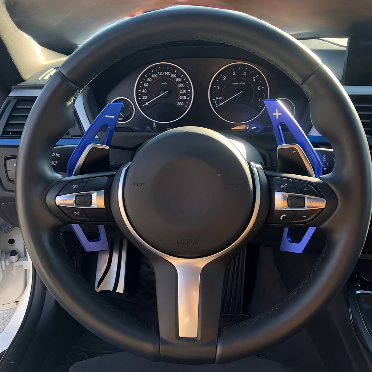 Performance Alu Schaltwippen / Paddles blau - passend für BMW F20 F21 F45 F22 F23 F46 F30 F31 F34 F32 F33 F36 F10 F11 F07 F12 F06 F13 X1 F48 X2 F39 X3 F25 X4 F26 X5 F15 X6 F16