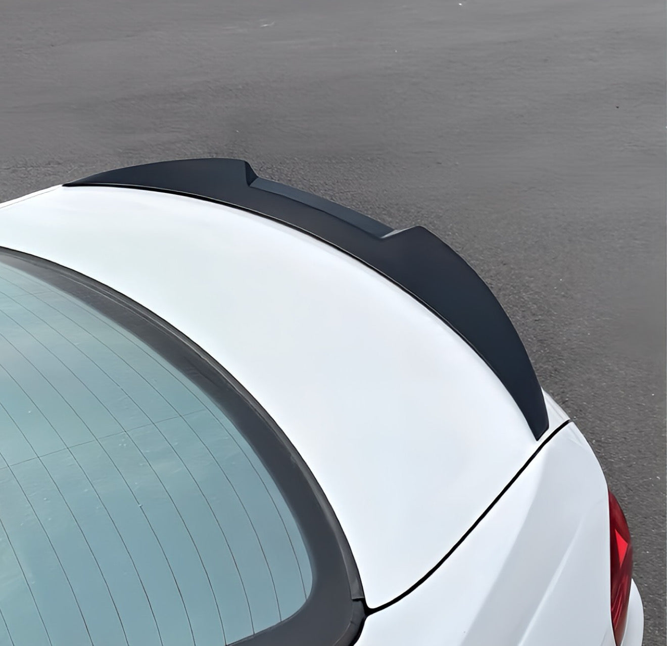 Performance Spoiler passend für BMW E90 - Schwarz Hochglanz M3 Design Limousine