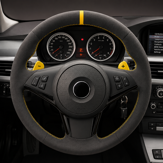 Performance Lenkradbezug passend für BMW E60 E61 E63 E64 – Alcantara – gelbe 12-Uhr-Markierung
